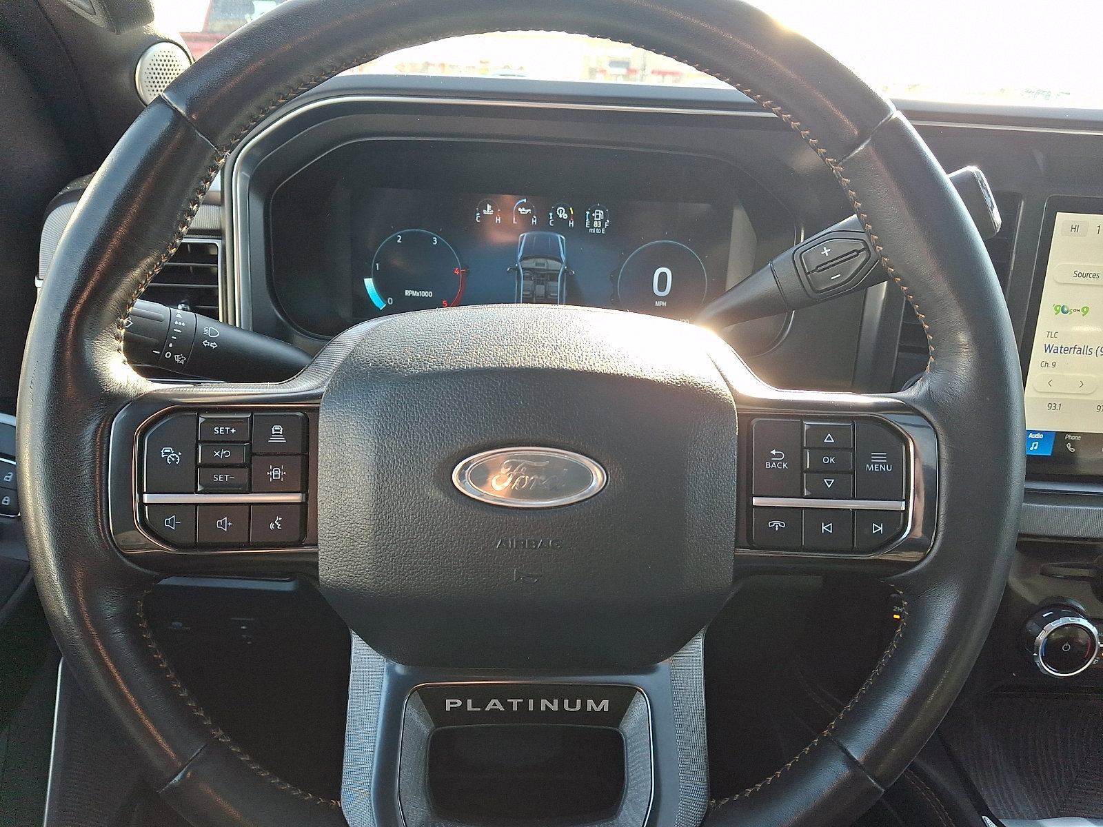 Certified 2023 Ford F350 Platinum image 26