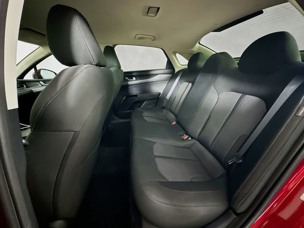 Used 2021 Kia K5 LX FWD image 13