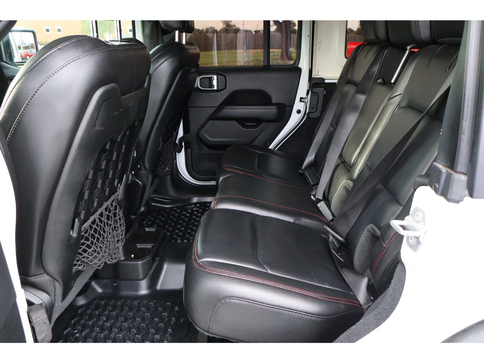 Used 2020 Jeep Wrangler Unlimited Rubicon AWD/4WD image 22
