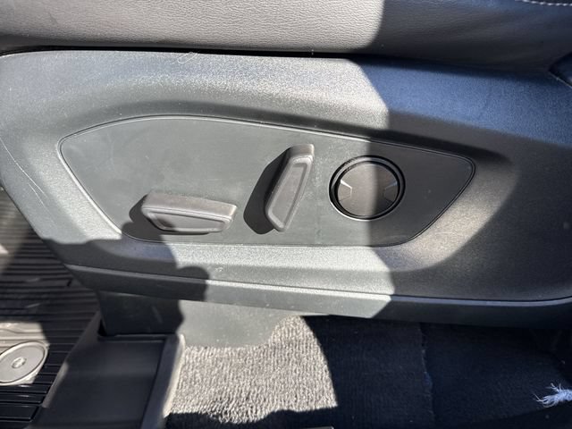Certified 2023 Ford Explorer XLT w/ Equipment Group 202A AWD/4WD image 12