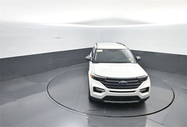 Certified 2021 Ford Explorer XLT w/ Equipment Group 202A image 19