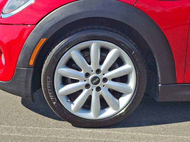 Used 2019 MINI Cooper 2-Door Hardtop FWD image 30