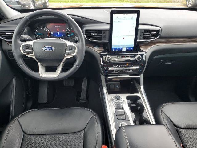 Certified 2024 Ford Explorer Limited w/ Limited Technology Package AWD/4WD image 23