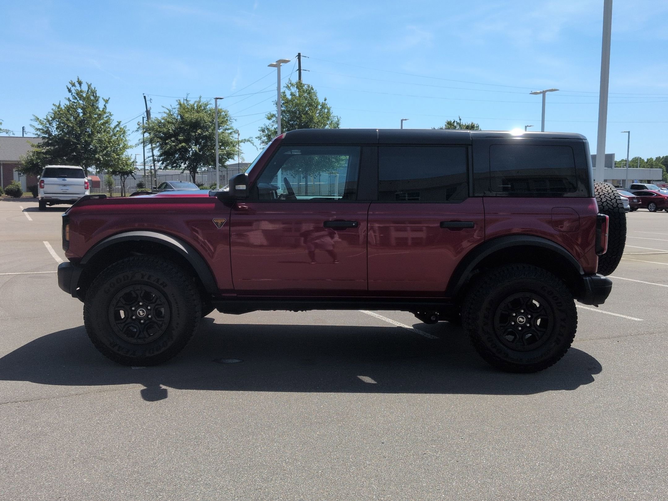 Certified 2025 Ford Bronco Badlands AWD/4WD image 7