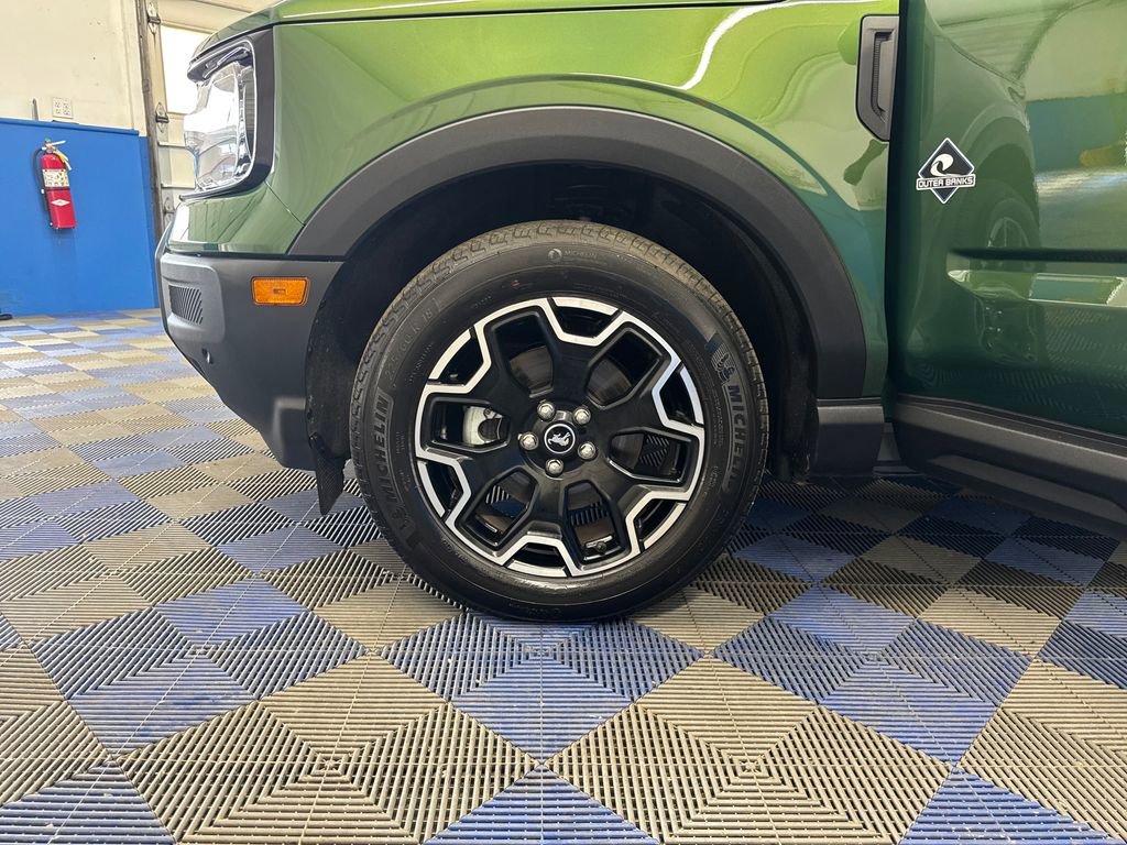 Certified 2025 Ford Bronco Sport Outer Banks w/ Outer Banks Tech Package+ AWD/4WD image 27