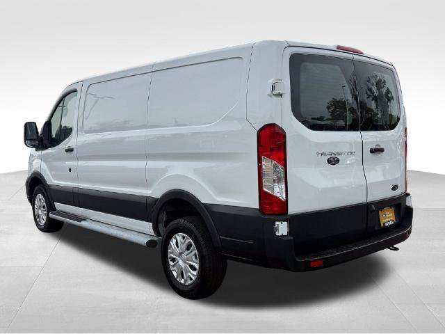 Certified 2025 Ford Transit 250 Low Roof w/ Exterior Upgrade Package RWD image 5