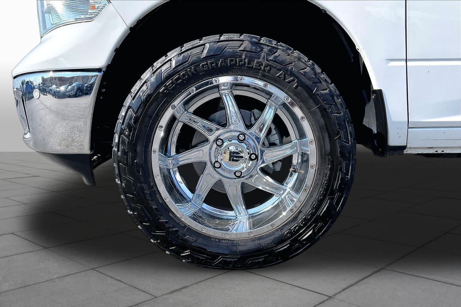 Used 2017 RAM 1500 Lone Star AWD/4WD image 11
