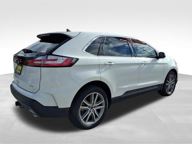 Certified 2022 Ford Edge Titanium w/ Equipment Group 301A image 6