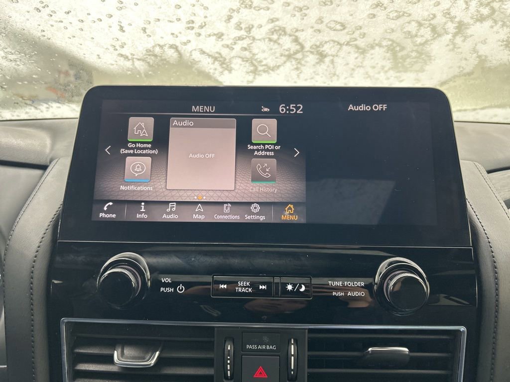 Used 2024 Nissan Armada SL w/ Midnight Edition Package image 16