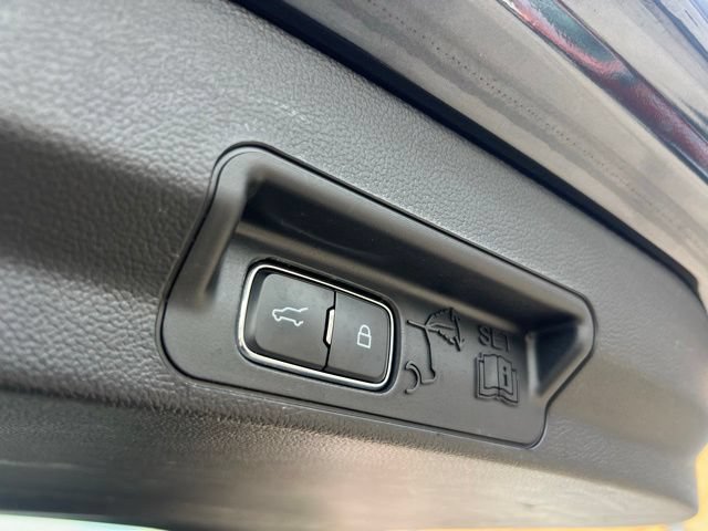 Certified 2023 Ford Explorer XLT w/ Equipment Group 202A AWD/4WD image 20