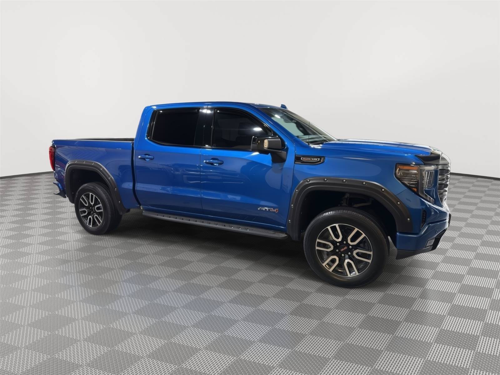 Used 2022 GMC Sierra 1500 AT4 w/ AT4 Premium Package AWD/4WD image 6