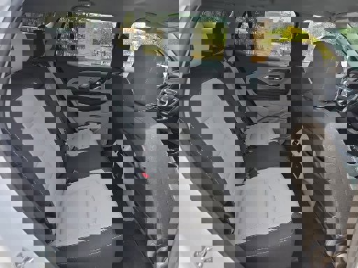 Used 2022 GMC Terrain SLE w/ Driver Convenience Package image 16