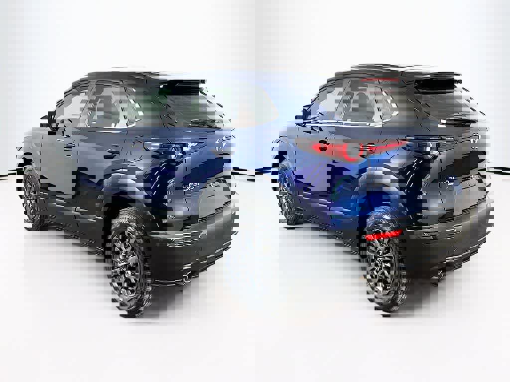 Used 2022 MAZDA CX-30 AWD 2.5 S image 3