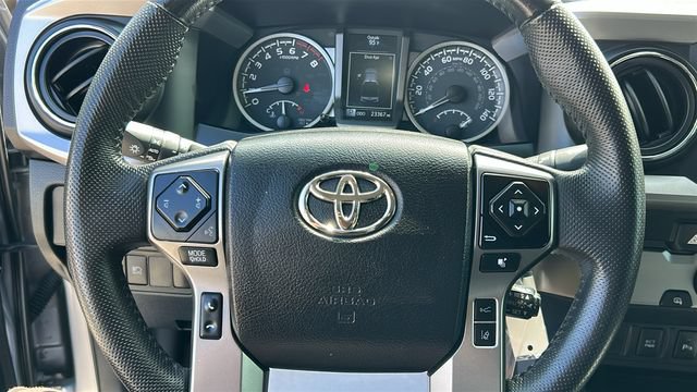 Used 2021 Toyota Tacoma SR5 RWD image 19