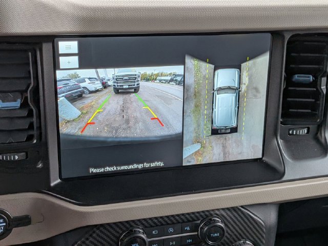 Certified 2022 Ford Bronco Wildtrak AWD/4WD image 12
