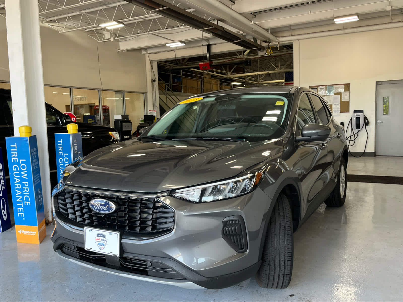 Certified 2023 Ford Escape Active w/ Tech Pack #2 AWD/4WD image 5