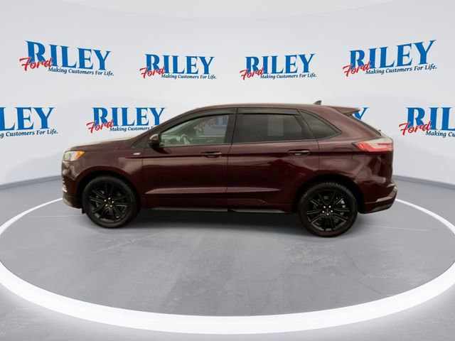 Certified 2022 Ford Edge ST-Line w/ Class II Trailer Tow Package image 4
