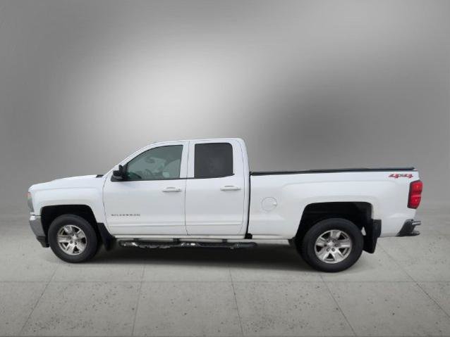 Used 2018 Chevrolet Silverado 1500 LT w/ All Star Edition AWD/4WD image 6