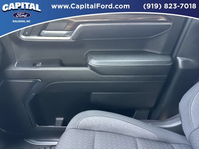 Used 2024 Chevrolet Silverado 1500 LT AWD/4WD image 28