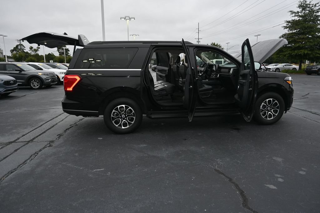 Certified 2024 Ford Expedition Max XLT RWD image 6