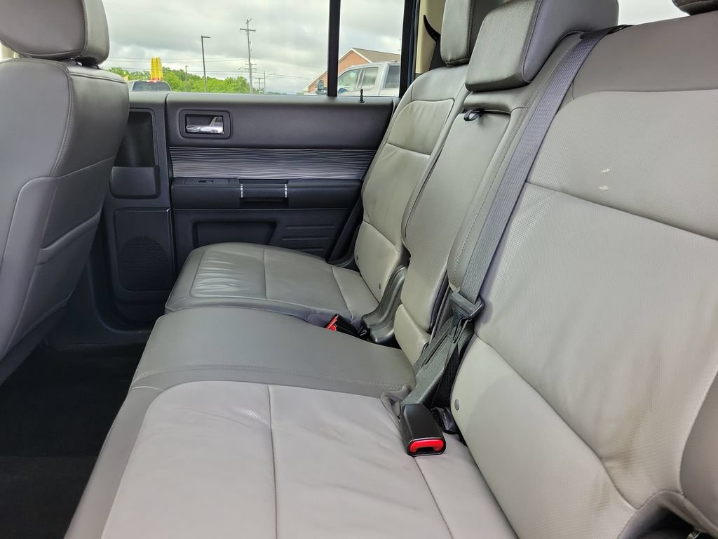 Certified 2019 Ford Flex SEL w/ Equipment Group 202A AWD/4WD image 12