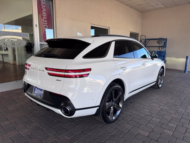 Used 2023 Genesis GV70 2.5T w/ Sport Prestige Package AWD/4WD image 5
