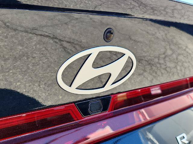 Used 2025 Hyundai Elantra Sport FWD image 29