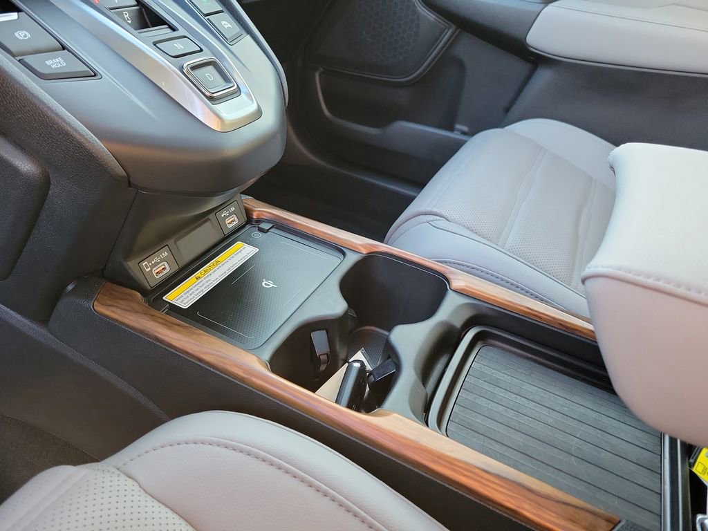 Used 2022 Honda CR-V Touring image 29