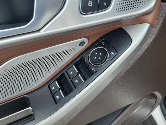 Certified 2023 Ford Explorer King Ranch w/ Technology Package RWD image 18