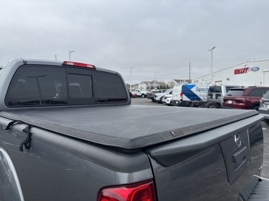 Used 2020 Nissan Frontier SV image 18