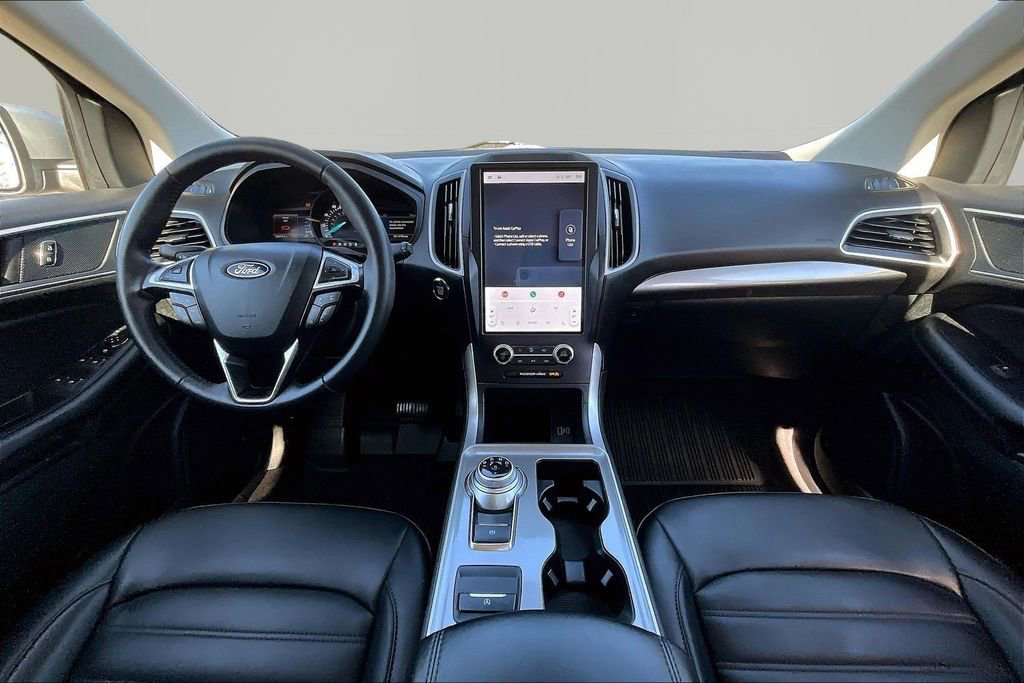 Certified 2024 Ford Edge SEL w/ Convenience Package AWD/4WD image 16