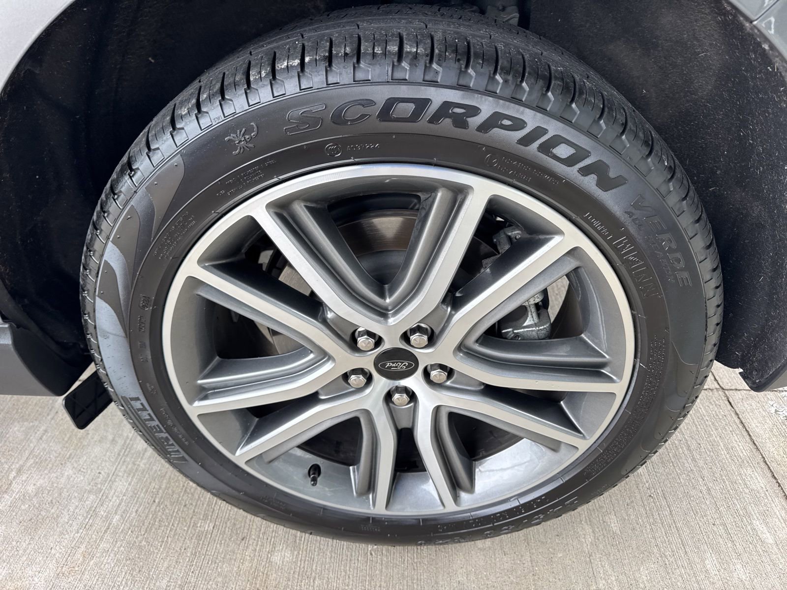 Certified 2024 Ford Edge Titanium w/ Equipment Group 301A AWD/4WD image 20