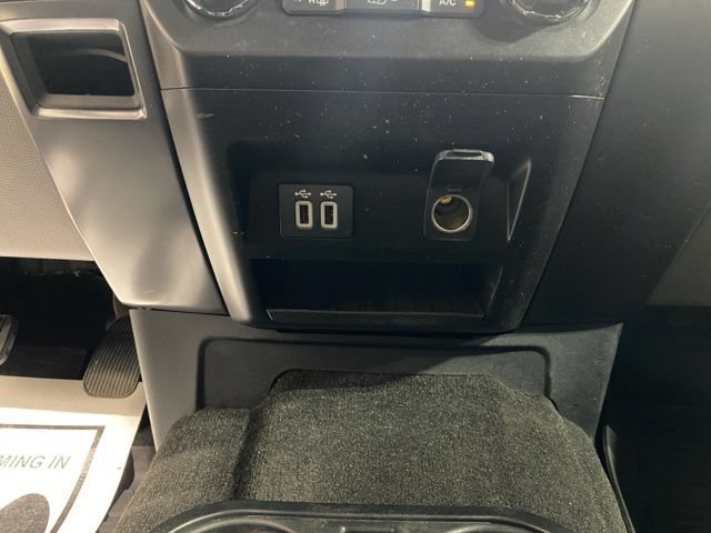 Certified 2019 Ford F150 XLT w/ Equipment Group 302A Luxury AWD/4WD image 40