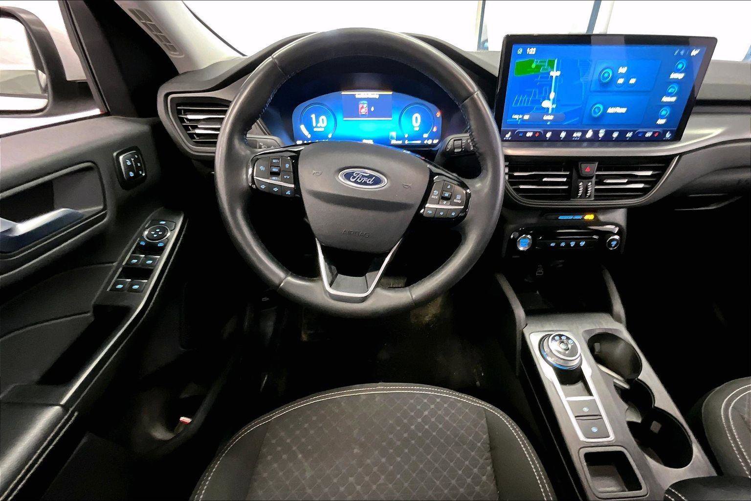 Certified 2024 Ford Escape Active w/ Tech Pack #2 image 5