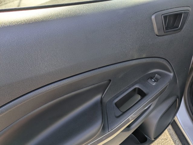 Certified 2022 Ford EcoSport SES image 28