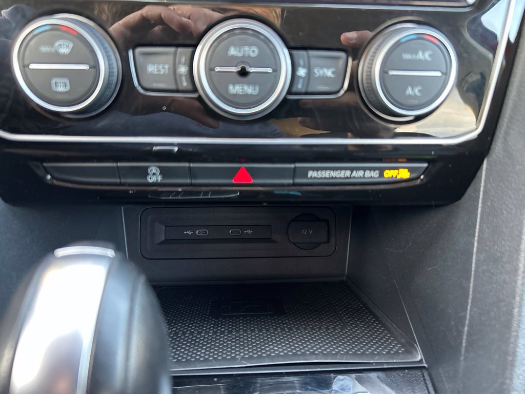 Used 2022 Volkswagen Atlas SE AWD/4WD image 13
