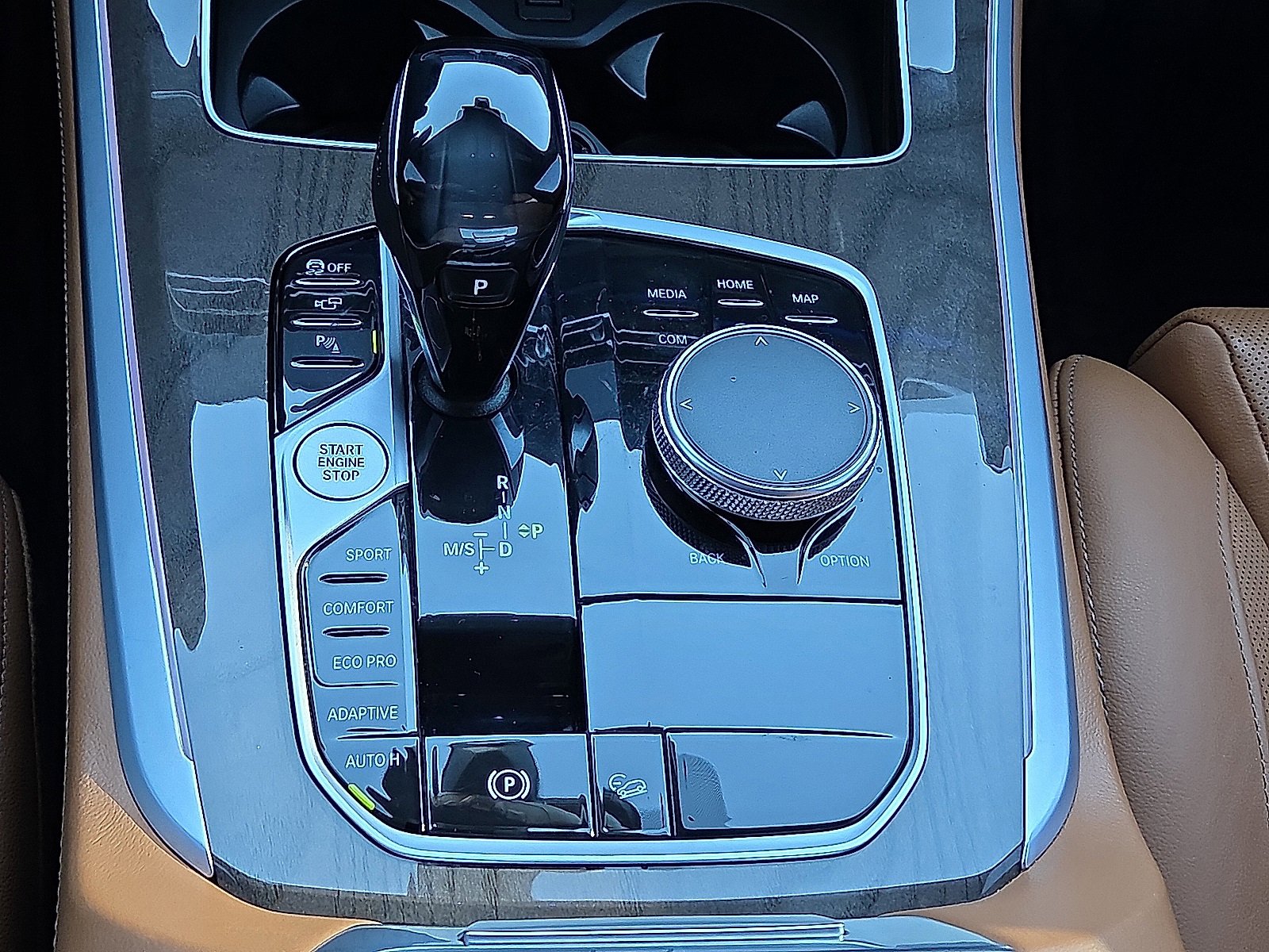 Used 2021 BMW X5 xDrive40i w/ Premium Package image 18