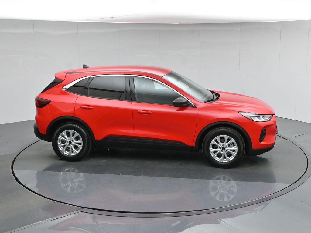 Certified 2024 Ford Escape Active image 10