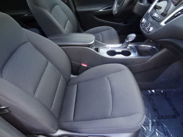 Used 2023 Chevrolet Malibu LT FWD image 13