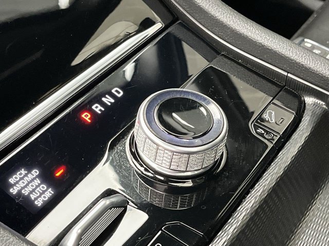 Used 2024 Jeep Grand Cherokee Limited 4xe AWD/4WD image 27