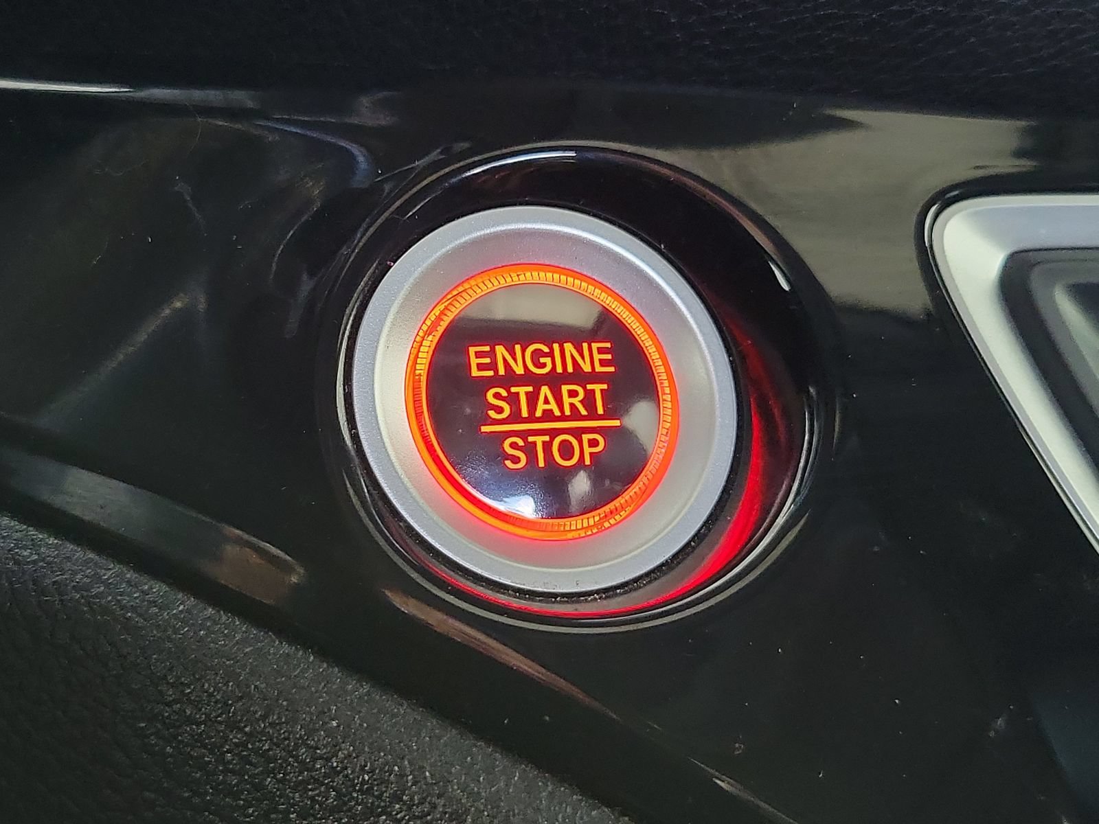 Used 2020 Honda Pilot Elite image 21