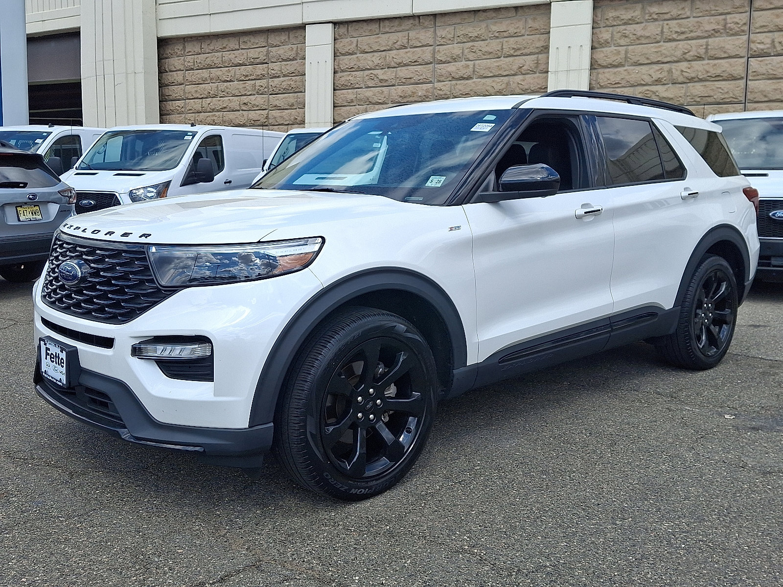 Certified 2023 Ford Explorer ST-Line AWD/4WD image 1