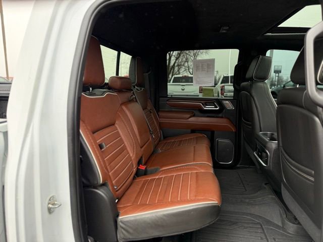 Used 2024 GMC Sierra 2500 Denali Ultimate image 37