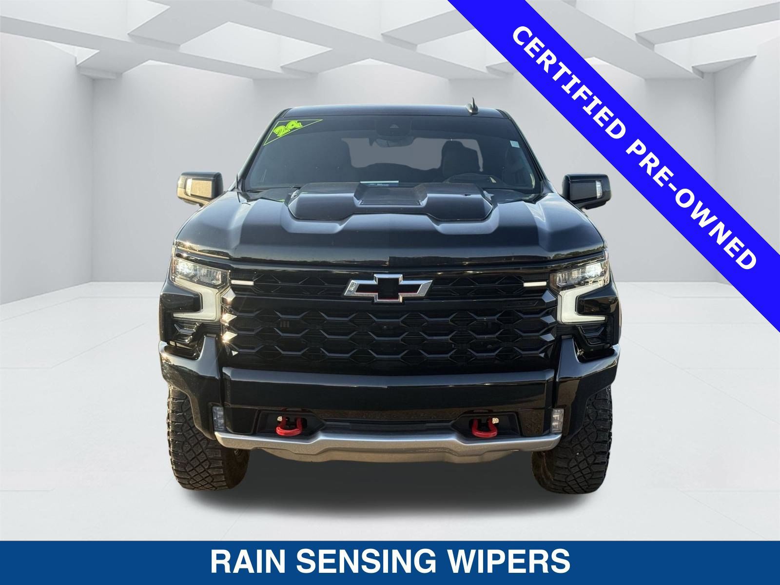 Used 2024 Chevrolet Silverado 1500 ZR2 w/ Technology Package image 9