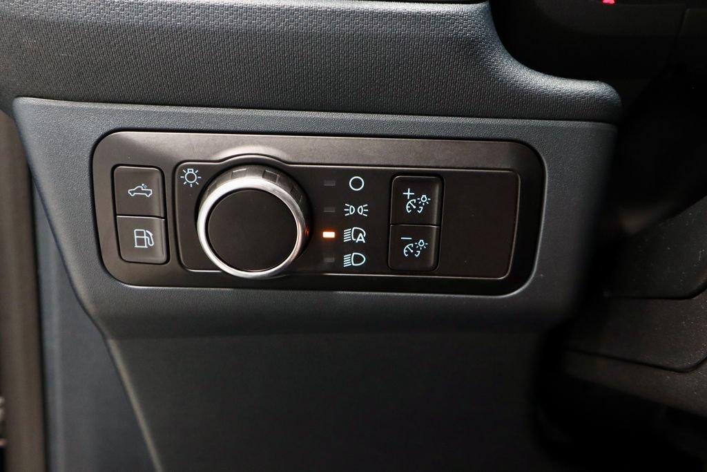 Certified 2023 Ford Maverick XL FWD image 27
