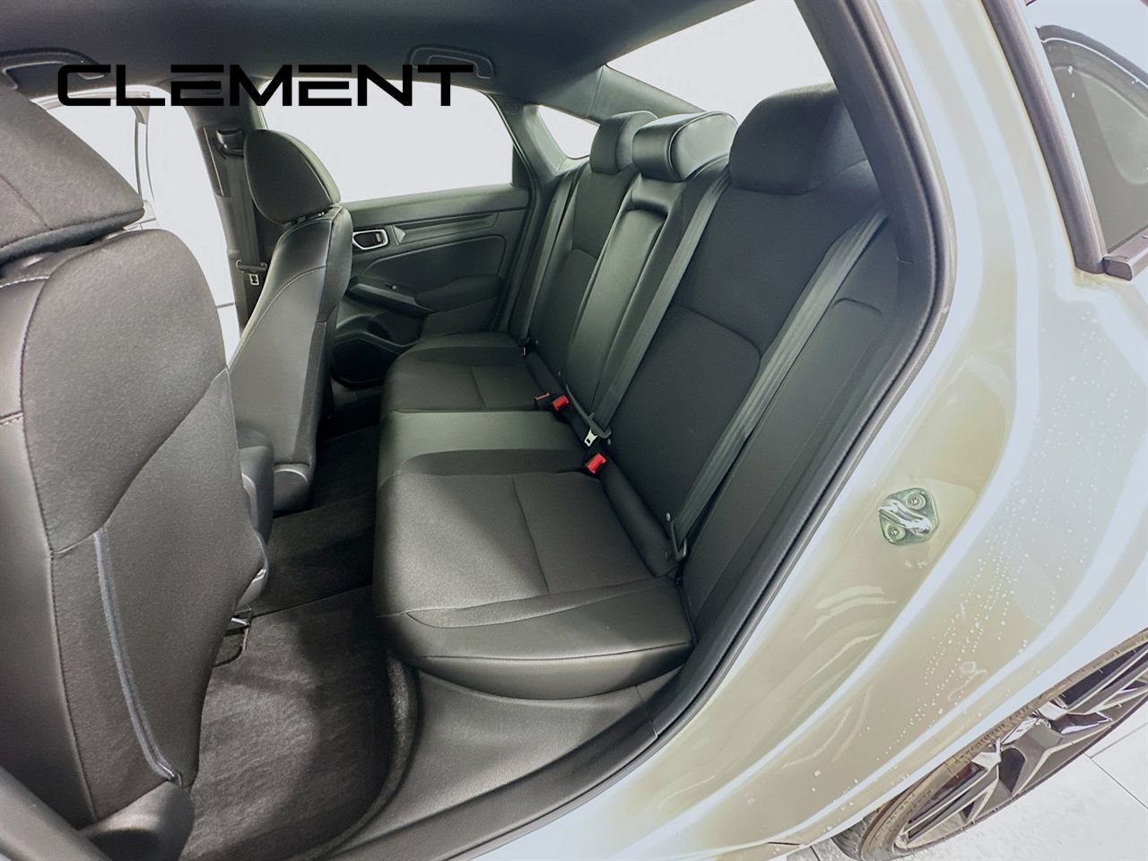 Used 2025 Honda Civic Sport image 29