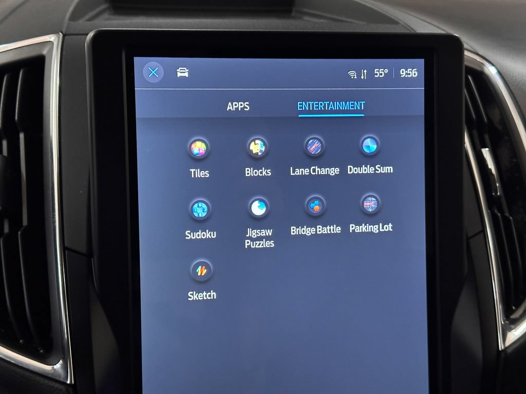 Certified 2024 Ford Edge Titanium AWD/4WD image 45