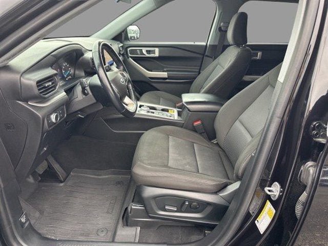 Certified 2022 Ford Explorer XLT AWD/4WD image 11