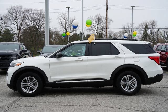 Certified 2024 Ford Explorer XLT w/ Equipment Group 202A AWD/4WD image 4