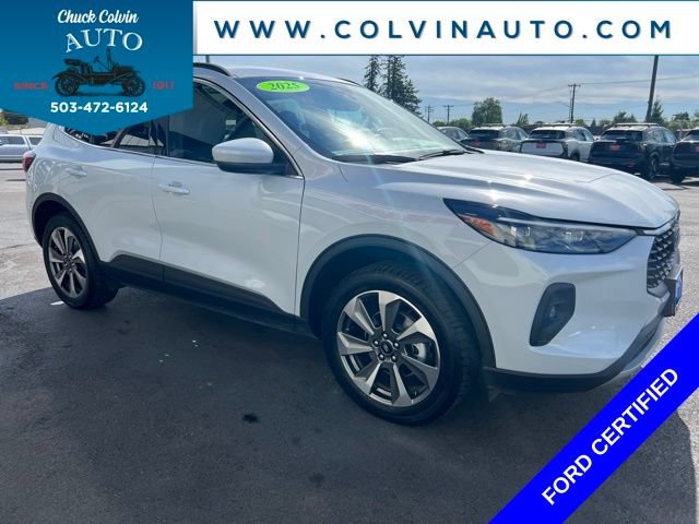 Certified 2025 Ford Escape Platinum AWD/4WD image 5